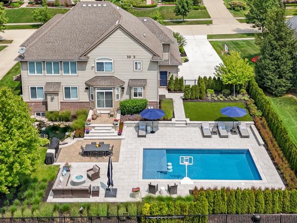 Backyard Oasis | South Lyon