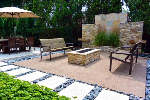 Contemporary Backyard Living & Water Feature | Birmingham Michigan